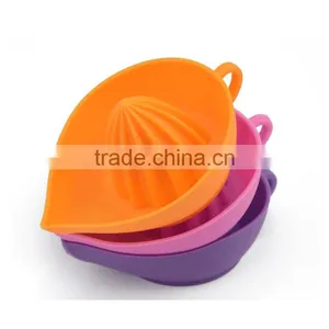 Food Grade Nontoxic Silicone Lemon Squeezer Lemon Press thumbnail-3