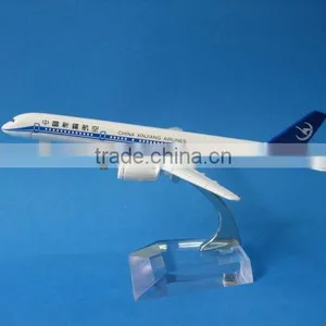 Metal B757-200 New Reins Aviation Airplane Model thumbnail-1