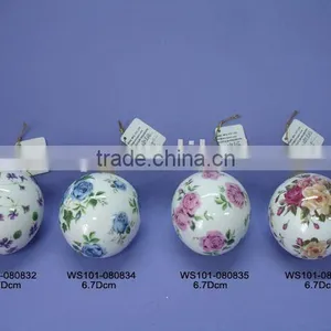 Porcelain X'mas Tree Ball thumbnail-1