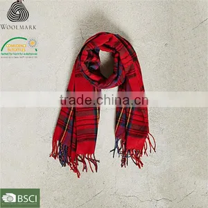 Fashionable Knitted Scarf Custom, Comfortable Merino Wool Scarf thumbnail-3