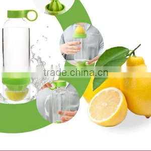 FDA LFGB SGS Approved Tritan Lemon Bottle Fruit Infuser Water Bottle thumbnail-1