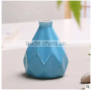 Bright Color Glazed Bloomingville Ceramic Vase With Different Colors thumbnail-5