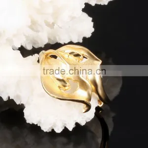 Wholesale Fashion Jewelry Special New Women Design Antique Gold Finger Ring thumbnail-3