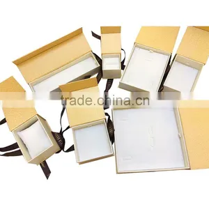 New Comer Leather Paper Custom Bracelet Box thumbnail-2