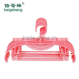 Plastic Cloth Hanger thumbnail-4