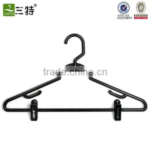 Garment and Outdoor Light-weight Plastic Hangers thumbnail-1