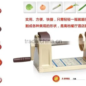 Green Plastic Cutting Tool for Cutting Food and Fruit thumbnail-3