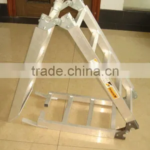 Folding Three Runner Aluminum Loading Ramp thumbnail-1