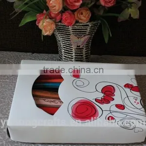 High Quality Spanish Wood Fabric Fan thumbnail-4