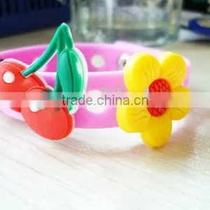Fashion Silicon Bracelet/jewelry thumbnail-1