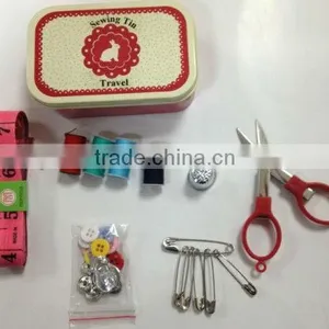 Retro Sewing Kit in Tin thumbnail-1