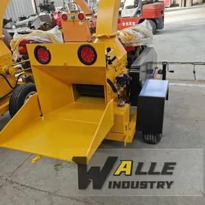China Wood Shredder And Mobile Wood Branch Chipper Machine Shredder With Conveyor Belt thumbnail-1