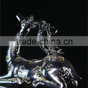 Deer Aircraft Decoration Sculpture Modern Statue Architectural Model Monument Souvenir thumbnail-4
