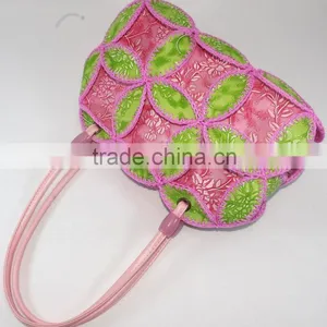 China Fashion Style Woman Shoulder Bag Leaf Design Fresh Color Medium Size thumbnail-2