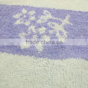 Fresh Leaf Pattern Cotton Jacquard Hand Towel thumbnail-4