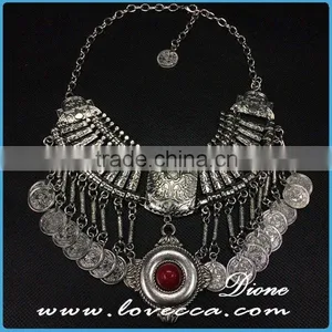 Natural Stone Pendant Necklace thumbnail-3