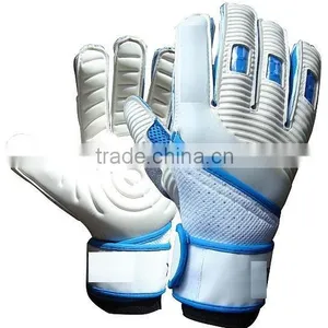 BEST GOAL KEEPING GLOVES thumbnail-1