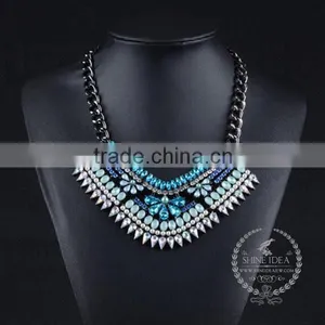 High Quality Vintage Rhinestone Chunky Statement Necklace Tin Alloy Fashion Women Pendant Necklace 6390089 thumbnail-2