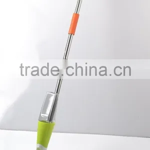 Vivinature Wood Floor Spray Mop With Two Microfiber Head thumbnail-2