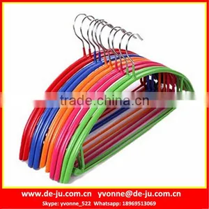 Arched Plastic Hanger thumbnail-1