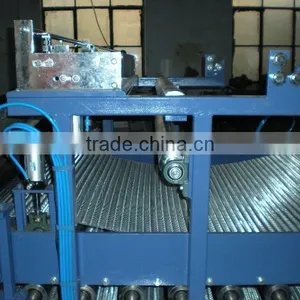 SMC Sheet Making Machine For Manhole Cover thumbnail-3