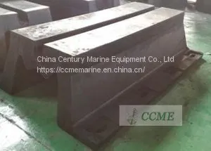 Marine V Type Super Arch Rubber Fender thumbnail-1