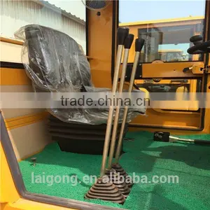 High Quality Four Wheel Driving Chinese Wheel Loader for Sale thumbnail-6