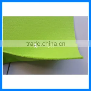 Needle Punched Nonwoven Fabric Green Viscose Shammy Cloth thumbnail-4