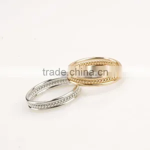 Simple Swirl Marks Finger Ring Without Stone thumbnail-3