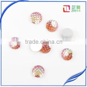 2016 Wholesale Round AB Color Fish Scale Carved Resin Dome Seals Cabochon thumbnail-5