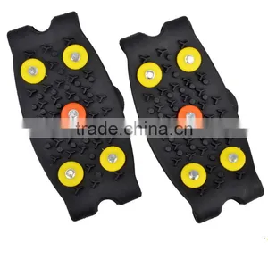 Manufacturer Sell Easy Carry and Convinent 5 Teeth Silicone Crampons for Outdoor Climbing thumbnail-1