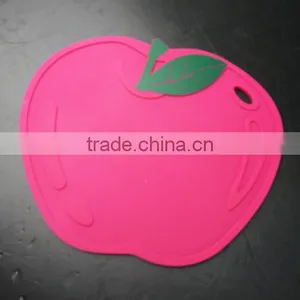 16139 Apple Shape Unti-skidding Table Silicone Mat thumbnail-5