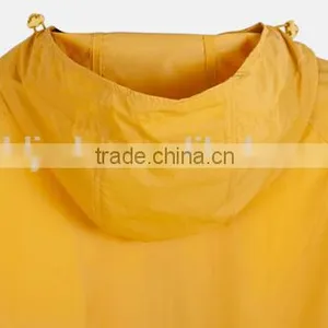 Custom Thin Soft Hood Jacket With Pouch Sports Jacket 100% Polyester Lightweight Waterproof Wind Jacket thumbnail-6