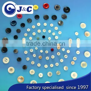 Colourfull Trocas Shell Button in Stock thumbnail-3