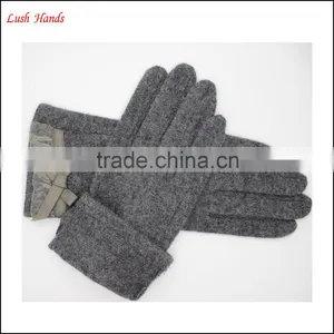 2016 Ladies Fingered Spandex Velvet Gloves With Lace Bow thumbnail-2