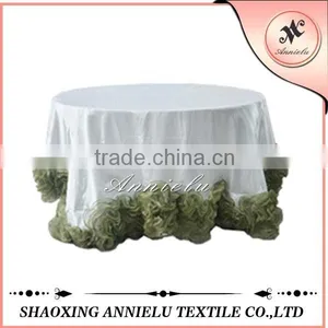 Fancy White Satin and Green Organza Table Cloth thumbnail-1