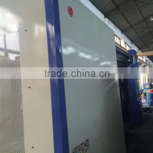 Used Korean LG Injection Molding Machine 1050T thumbnail-1