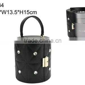 PU Leather With Handle Jewelry Box thumbnail-1