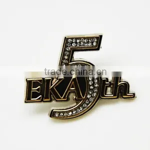 Fashion Customized Zinc Alloy Lapel Pin With Diamond thumbnail-1