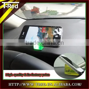 China Car Accessories 100% PU Gel Universal Mobile Phone Holder Car thumbnail-1