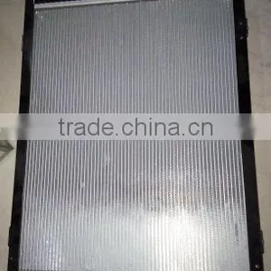 Sinotruk Truck Parts Chassis Parts for Howo Cooling System VG9725530010 Radiator thumbnail-3