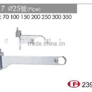 K17 Supermarket Use Display Bracket Slatwall Chrome Metal Round Tube Bracket thumbnail-1