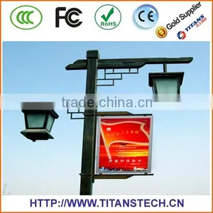 Creative LED Lamp Post Display thumbnail-1