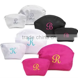 Custom Design Promotional Gift Fashionable Waterproof Cosmetic Bag thumbnail-1