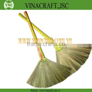 Vietnamese Grass Broom With Colorful Handle thumbnail-3