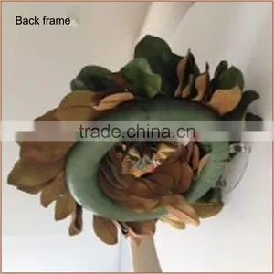 Top Quality Window Display Decorative Artificial Magnolia Wreath thumbnail-2