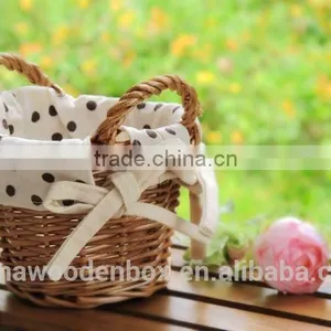 2015 Countryside Wicker Basket With Fabric Refined thumbnail-4