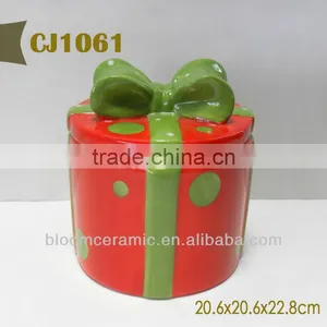 Red Sealed Condiment Container thumbnail-1