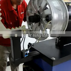 RSM695 Wheel Straightening Repair Machine thumbnail-3