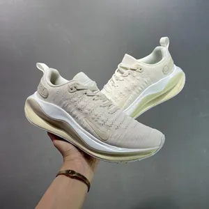 NIKE Zoom X Invincible Run Fk 4 thumbnail-5